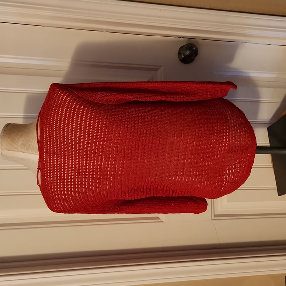 Knit beach coverup top - Picture 2 of 7